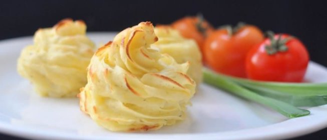 Картофель «Дюшес» с пармезаном и мускатным орехом