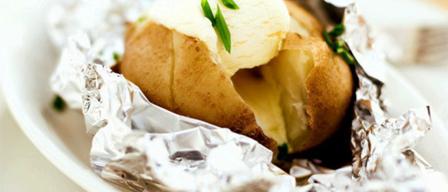 Печеный картофель в фольге