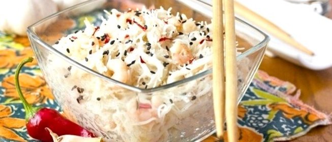 Рисовая лапша с креветками по-тайски