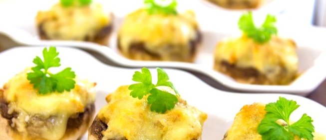 Фаршированные шампиньоны