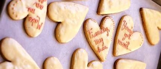 Печенье-сердечки с белым шоколадом