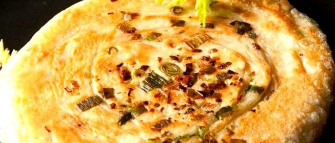 Китайские лепешки с зеленым луком