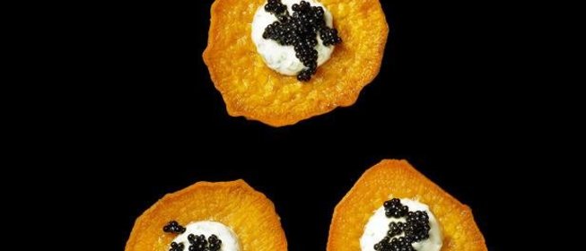 Сладкий картофель с икрой