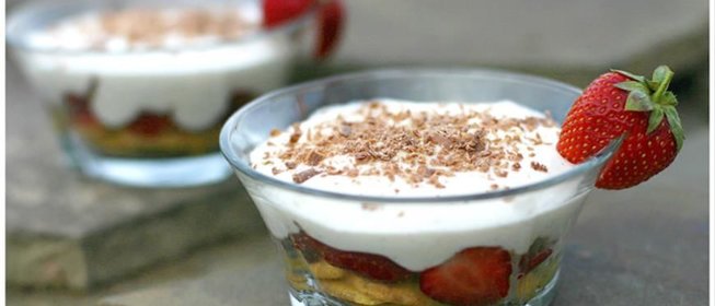 Трайфл Тирамису с клубникой