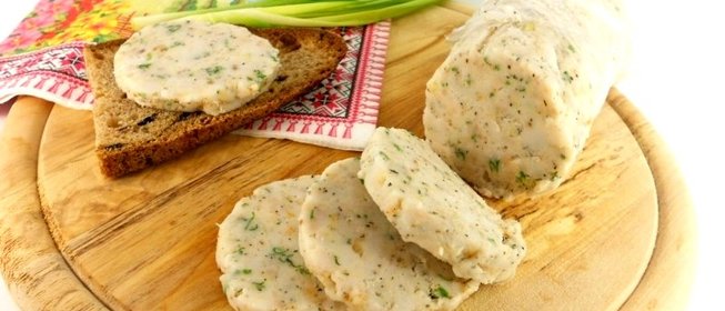 Сало через мясорубку с чесноком