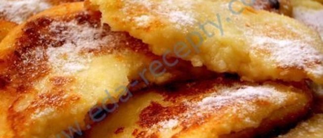 Сырники с бананом из творога