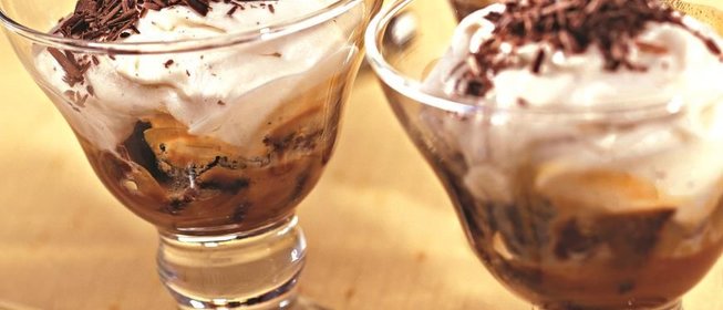 Десерт с ликером Бейлис и бананами