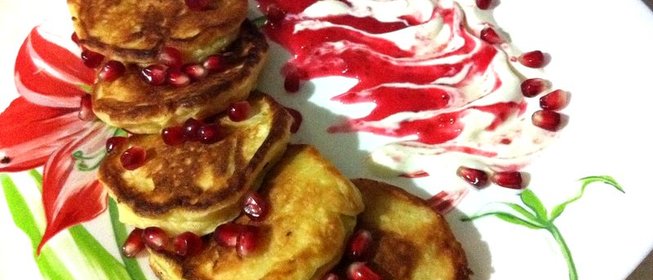 Оладьи с яблоком и кокосом