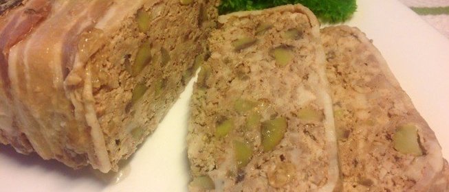 Террин из индейки с каштанами