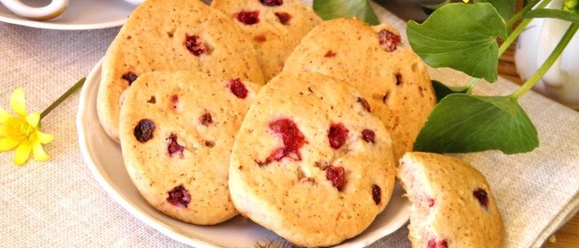 Печенье со смородиной