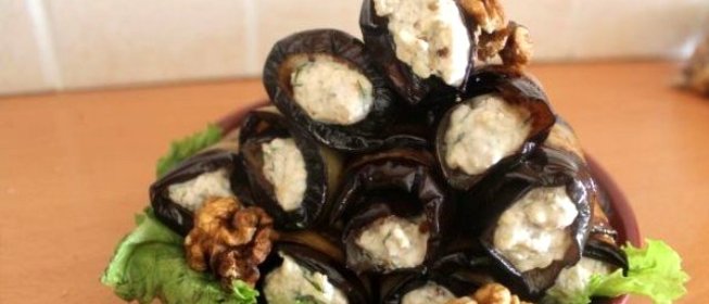 Баклажаны с орехами и сыром