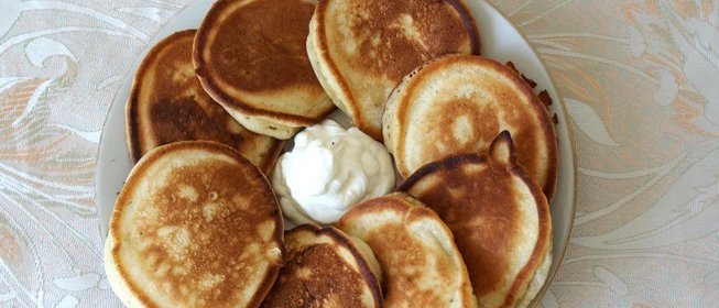 Оладьи на кефире с корицей