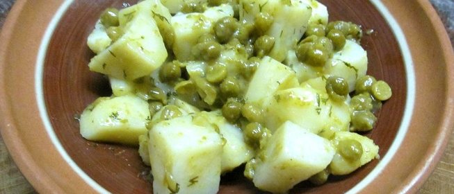 Картофель с горошком
