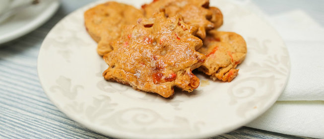 Имбирное печенье с орехами и вяленой вишней