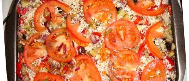 Мясное рагу с перцем, помидорами и баклажанами