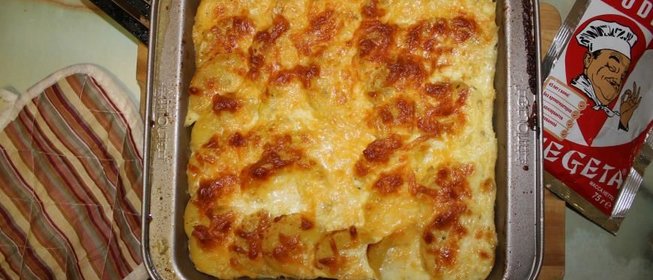 Картофельная запеканка с рыбой