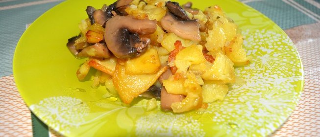 Жареная картошка с грибами