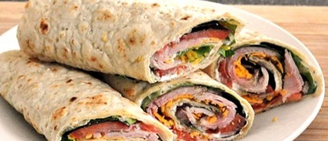 Лаваш с беконом и сыром