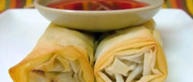 Китайские блинчики из теста фило с креветками