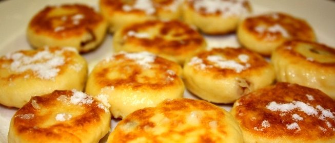 Сырники с изюмом (без яиц)