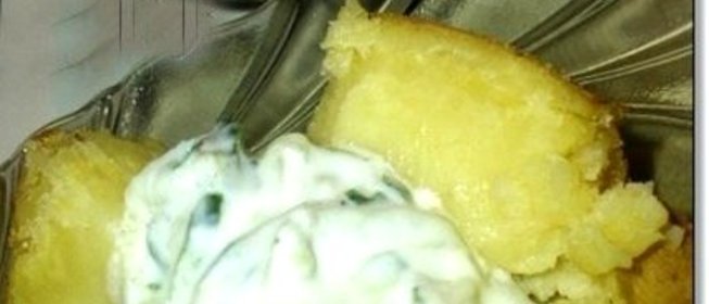 Печеный картофель с сырными шариками