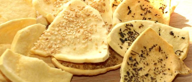 Сырные сухарики