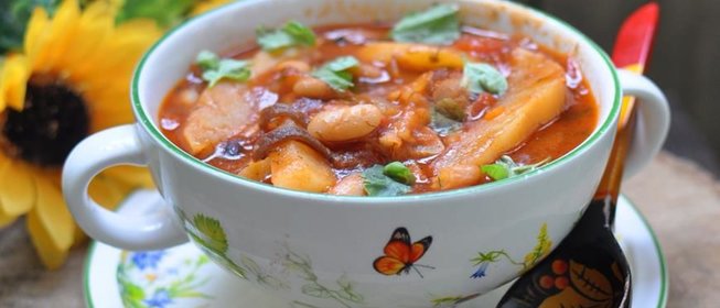 Картофельное рагу с фасолью