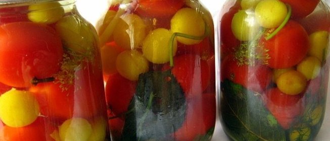 Маринованные помидоры с алычой (без уксуса)