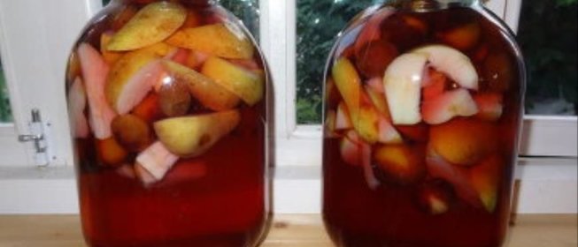 Компот из слив и яблок на зиму