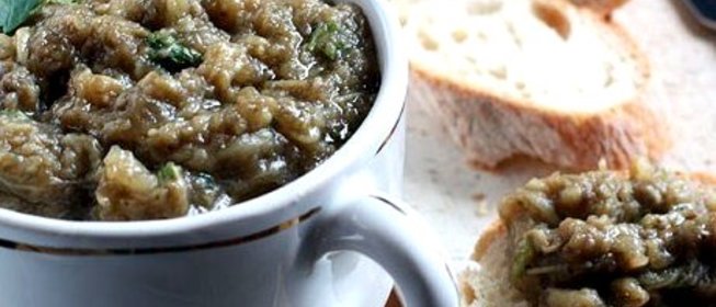 Быстрая баклажанная икра