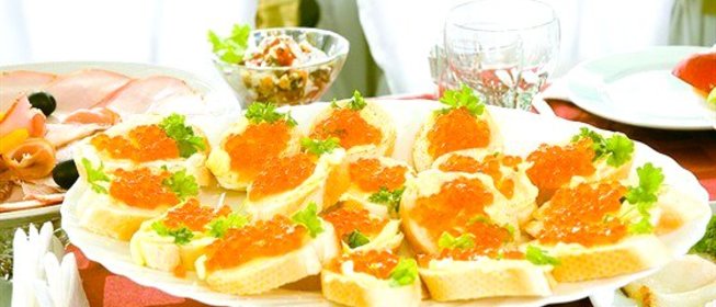 Канапе с икрой