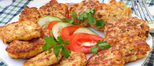 Кабачковые оладьи с индюшиным фаршем