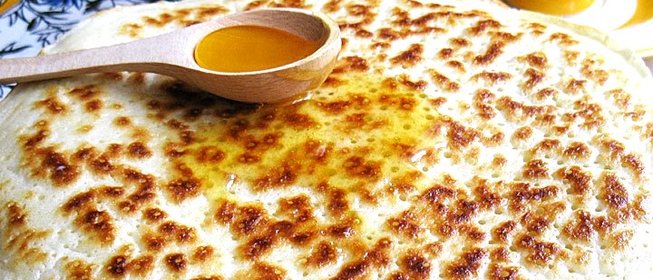 Блины на кефире толстые