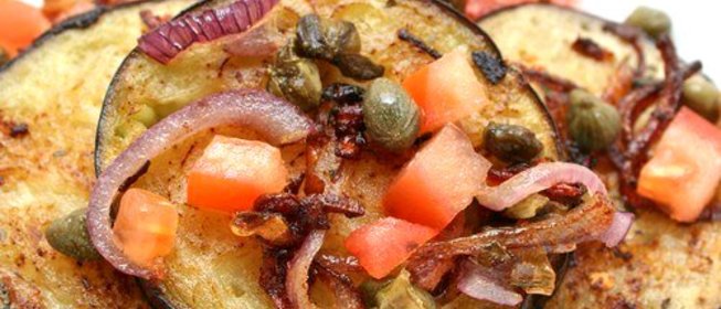 Баклажаны на гриле с сальсой