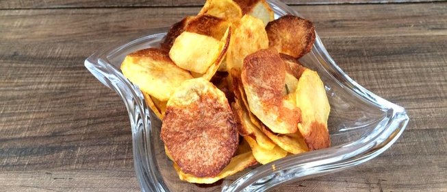 Картофельные чипсы