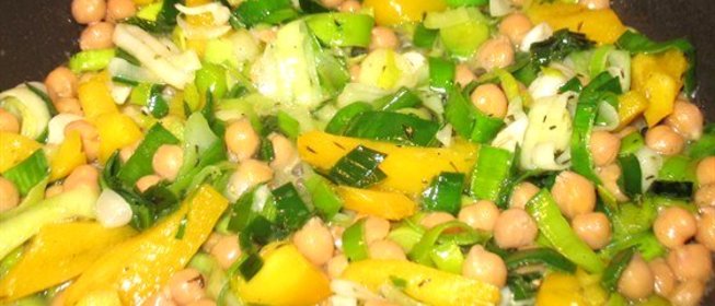 Заправка к рису, пасте из порея и перца