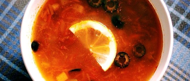 Солянка с опятами