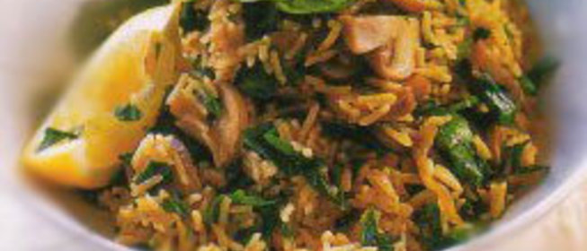 Плов со шпинатом, грибами и лимоном