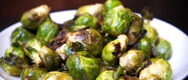 Жареная брюссельская капуста