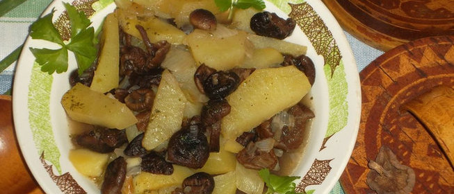 Картошка с опятами