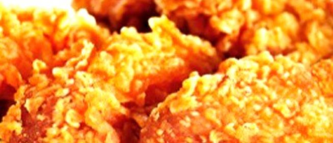 Хрустящие куриные крылышки в кукурузных хлопьях