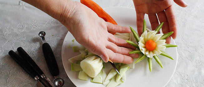 «Лилия» из кабачка