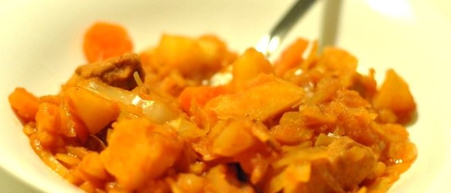 Солянка из свежей капусты с картошкой