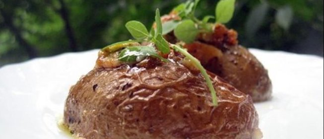 Картофель под чесночным соусом