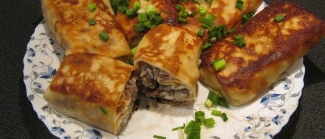 Блины с мясом и рисом