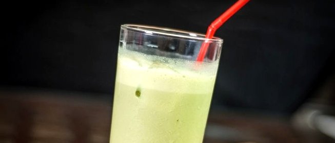 Зеленый чай латте