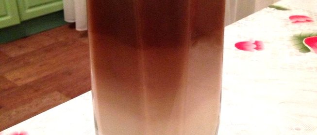 Латте макиато во френч-прессе