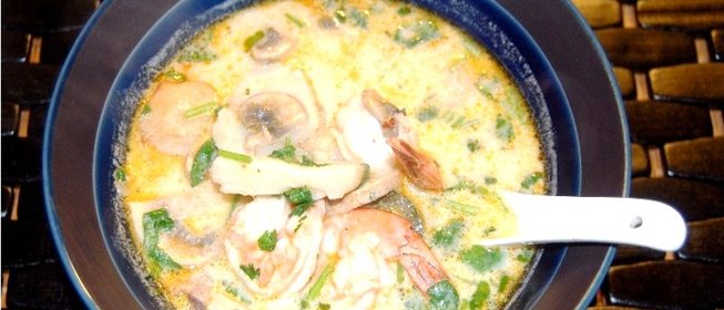 Молочный суп с пастой и морскими гребешками