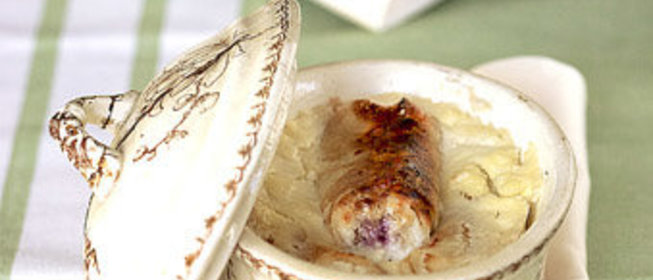 Блинчики с творогом, запеченные в сметане