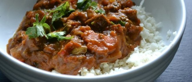 Говядина под соусом карри